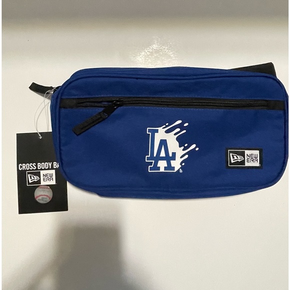 Los Angeles Dodgers Fanny Bag - Picture 2 of 12